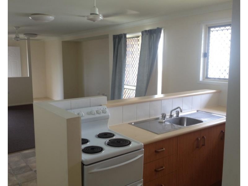 92 Murray Street, The Range QLD 4700